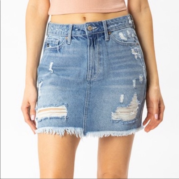 NWT KanCan Distressed Denim Jean Skirt - Picture 2 of 15